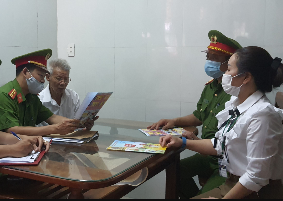 Công an Đồng Hới phối hợp với UBND xã, phường tăng cường tuyên truyền
